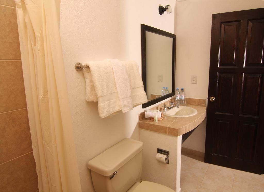 Hotel Villa Del Villar Queretaro Phòng bức ảnh